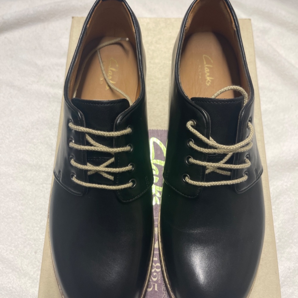 Clarks - Picture 8 of 8